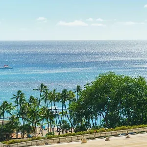 https://aqua-palms-waikiki.hotelsinhawaii.org